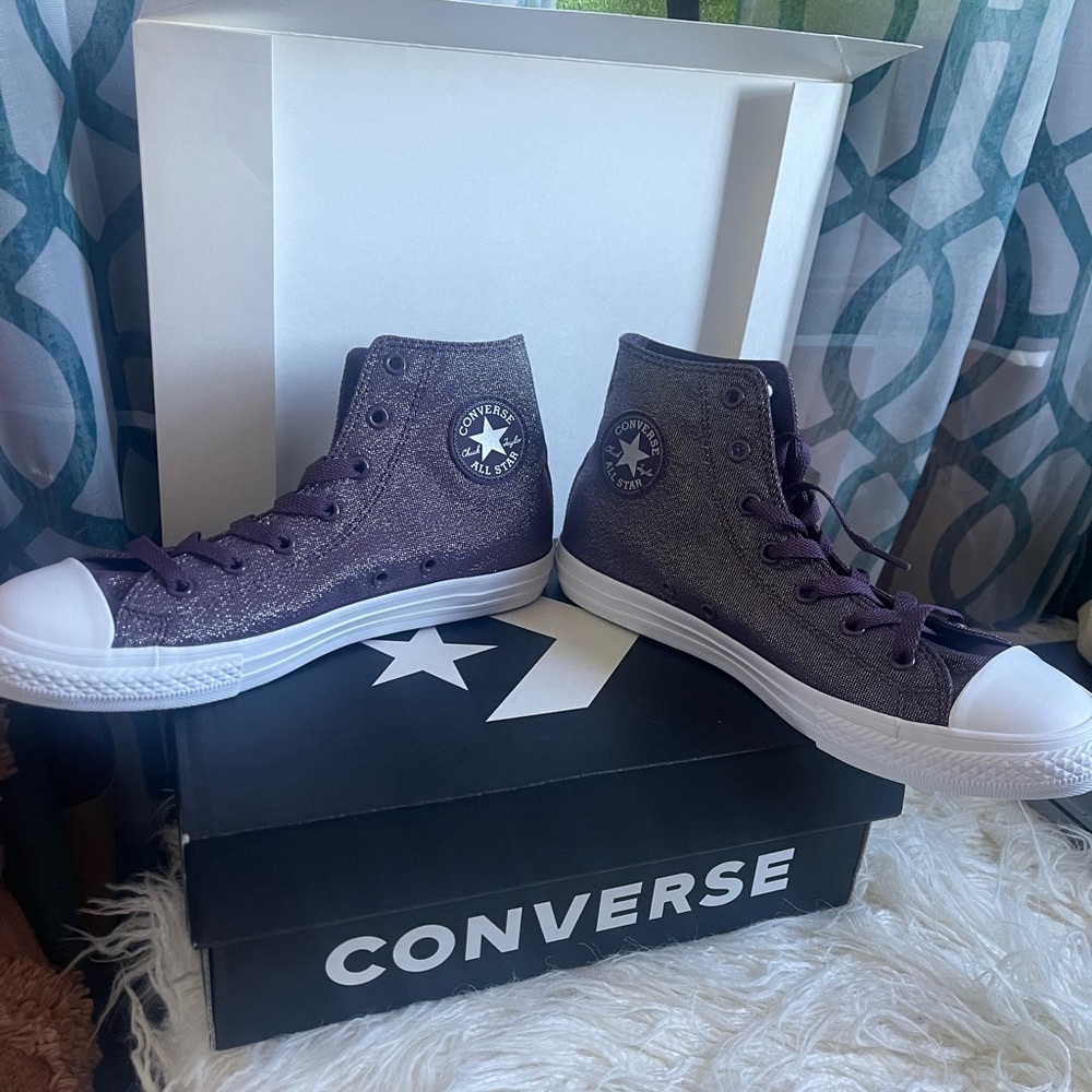Converse High top sneakers